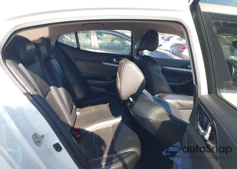 2018 Nissan Maxima 3.5 Sv z USA, uszkodzony, nr VIN 1N4AA6AP9JC383085